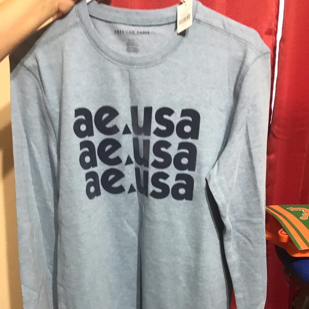 American Eagle long sleeve